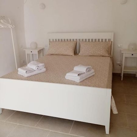 Studio Flat In White City オストゥーニ エクステリア 写真