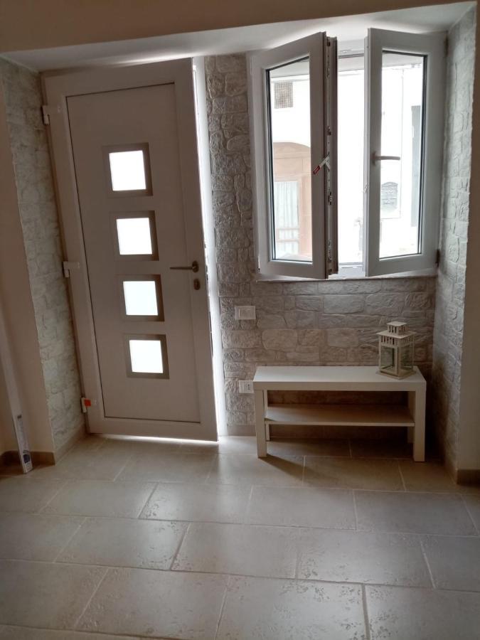 Studio Flat In White City オストゥーニ エクステリア 写真